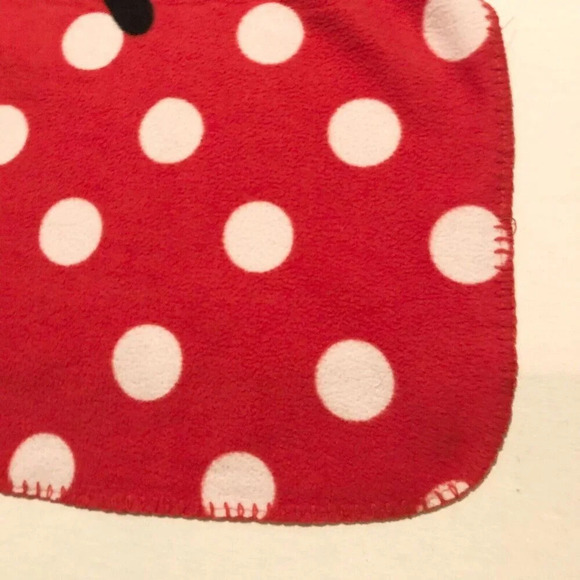 2014 Hello Kitty Polka  Dot Throw Blanket Northwest 58 x 41 Inch - Picture 3 of 16